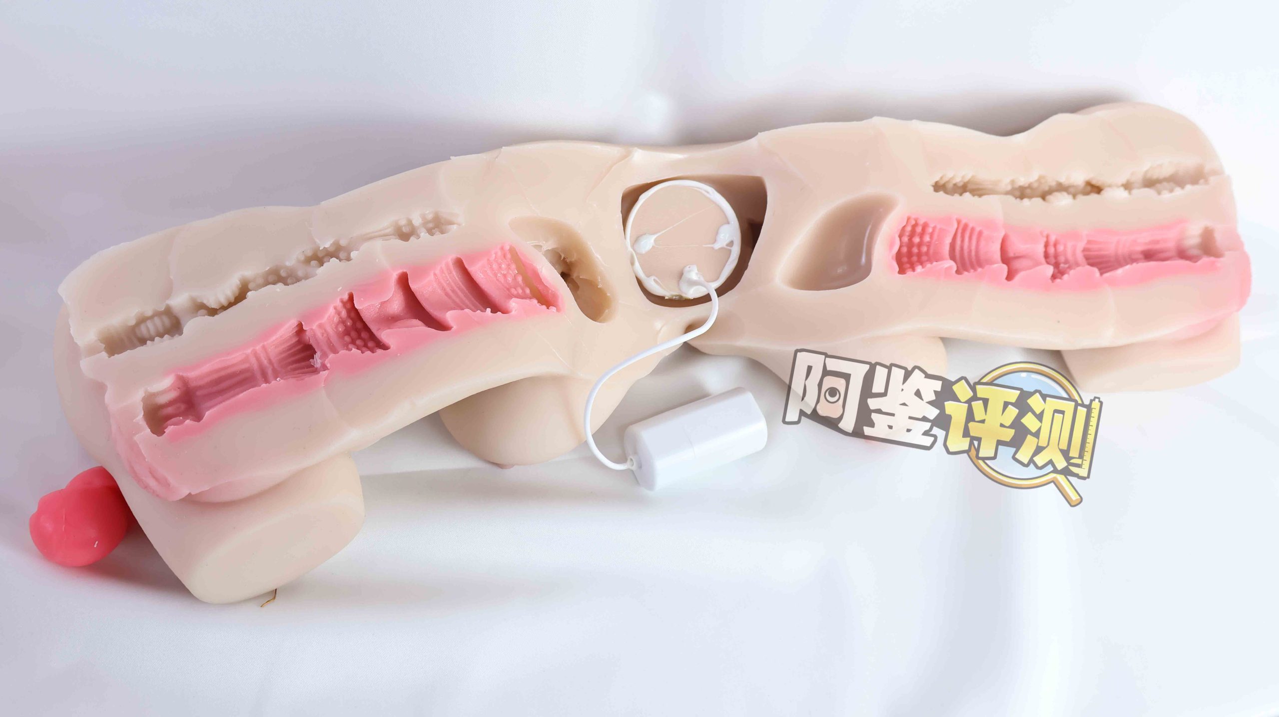 TENGA——“flip GRAVITY黑(电动版)”评测!夹更紧的“魔怔真空杯”,还有个紧贴的震动选项