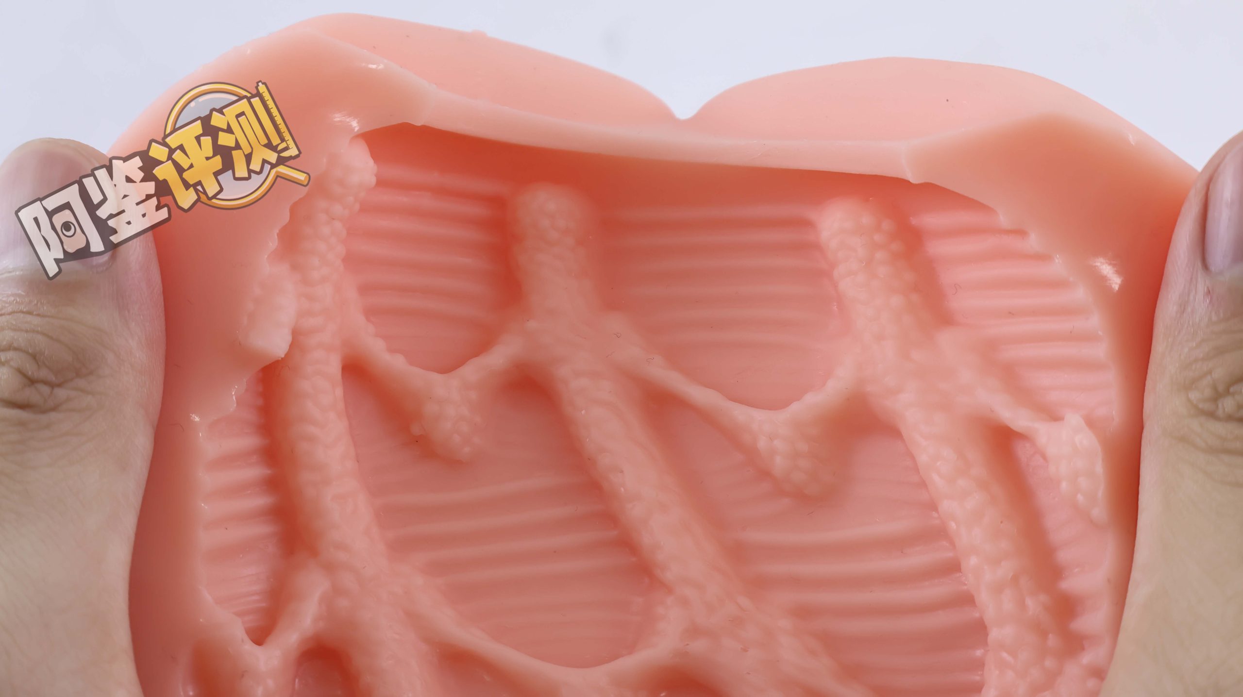 对子哈特—“秘镜欲情”评测!慢于潮流的对子哈特,仍然在保持自己的工匠之心