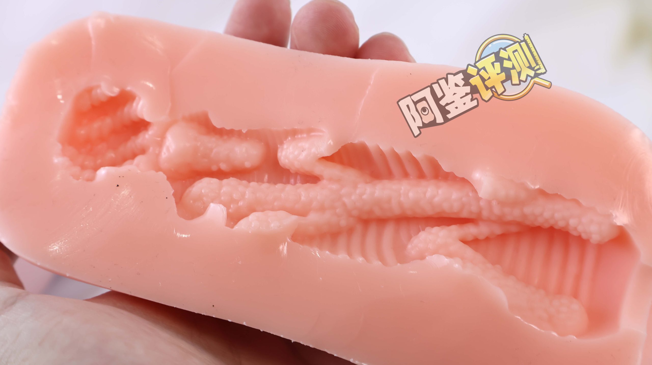 对子哈特—“秘镜欲情”评测!慢于潮流的对子哈特,仍然在保持自己的工匠之心