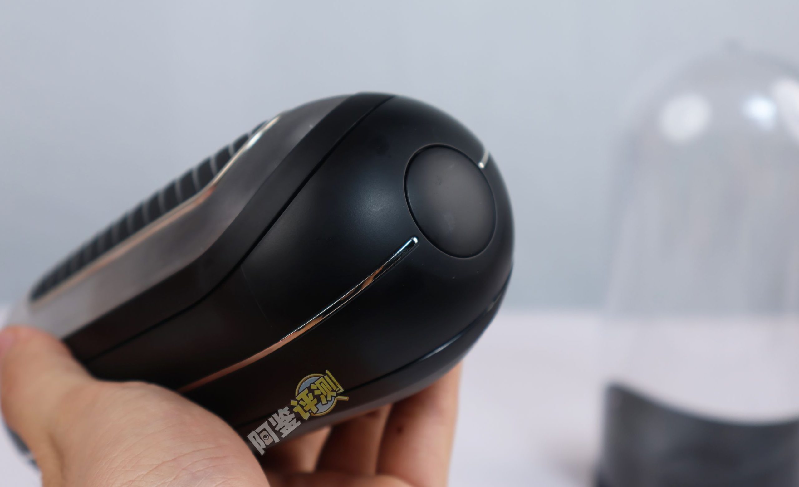 TENGA——“flip GRAVITY黑(电动版)”评测!夹更紧的“魔怔真空杯”,还有个紧贴的震动选项