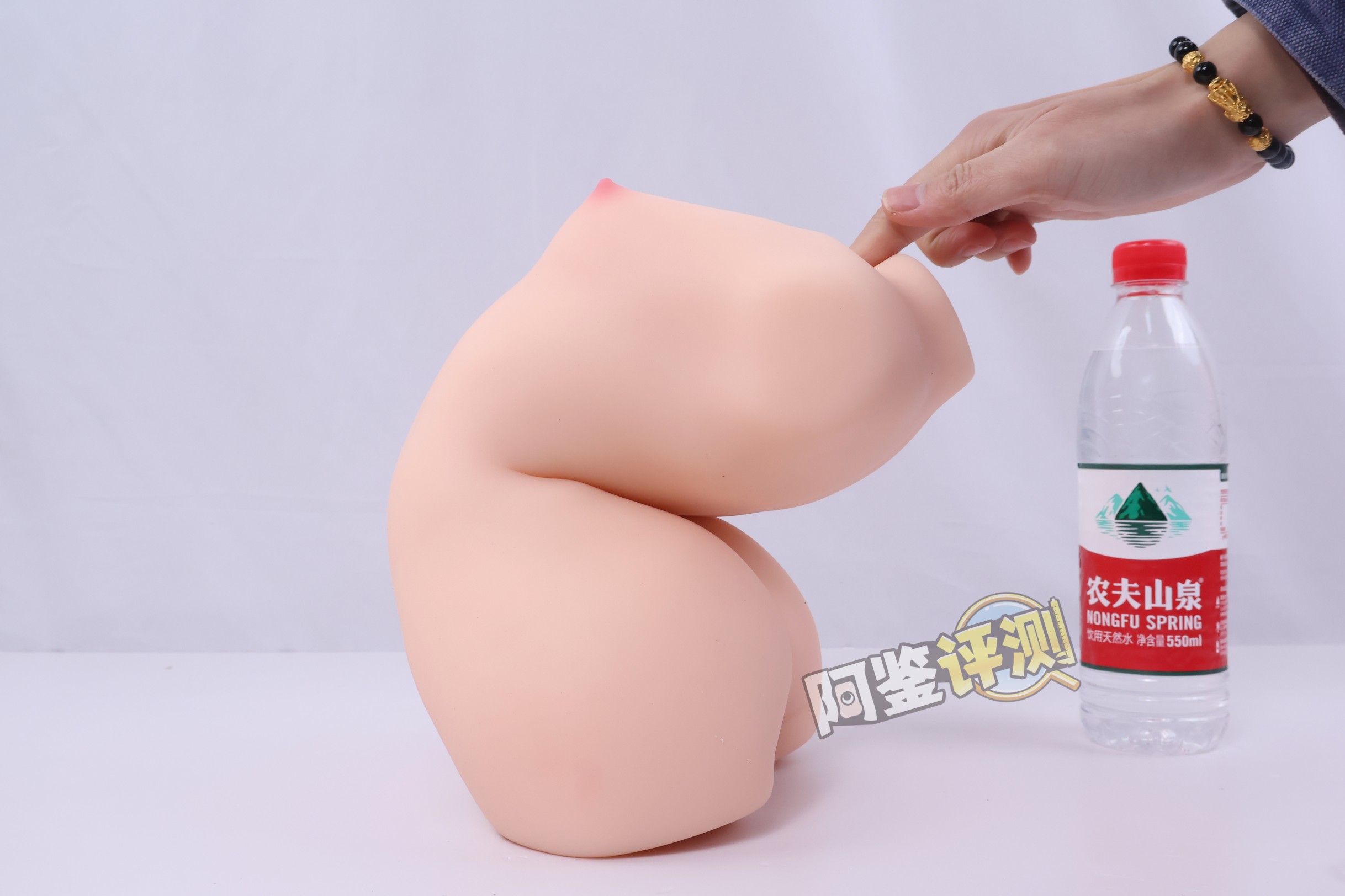 KAGUYANO——“柴慕斯"评测!高硬度的萝莉小身体倒模,你的乳头怎么尖尖的?