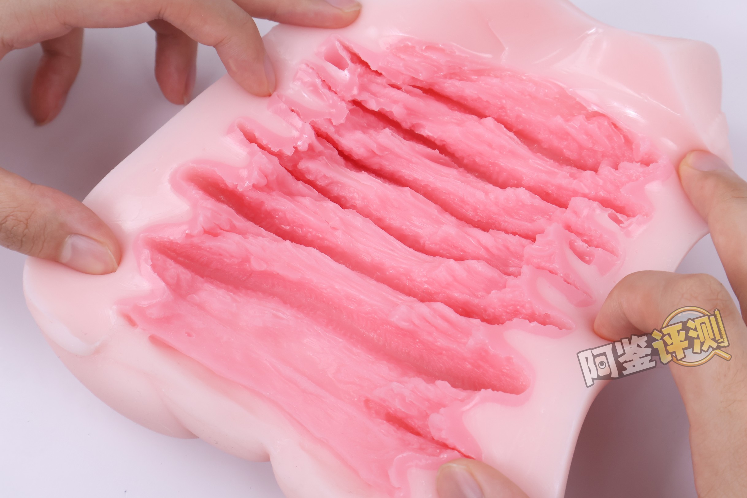 魔眼——“鲨鱼螺旋(soft)”评测!TENGA spinner的超级强化版,独特排气方式的猎奇脂软杯