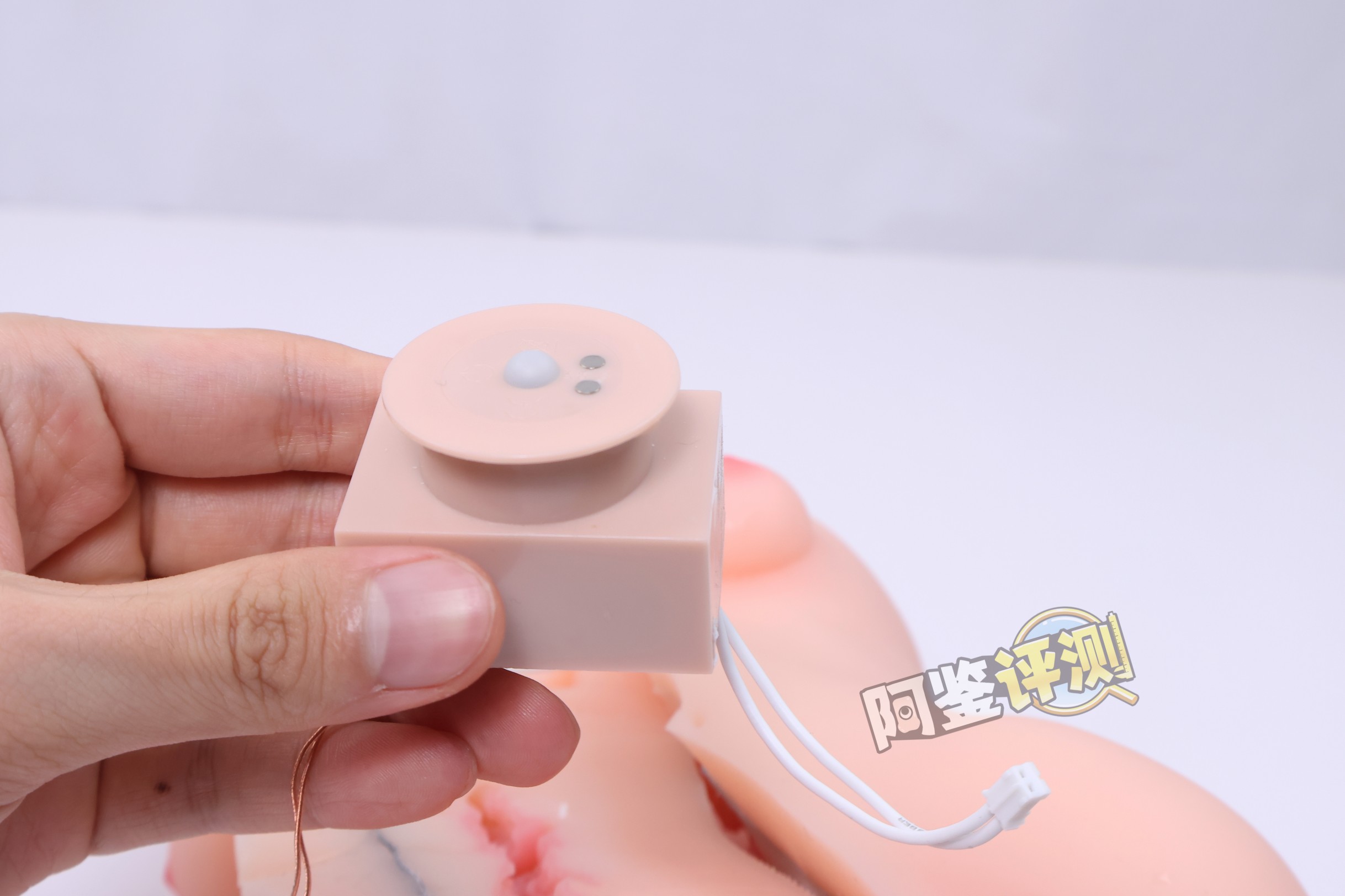 YUU——“热热子四代”评测!体验上虽然没有太多可圈可点的地方,但加热整体效果不错