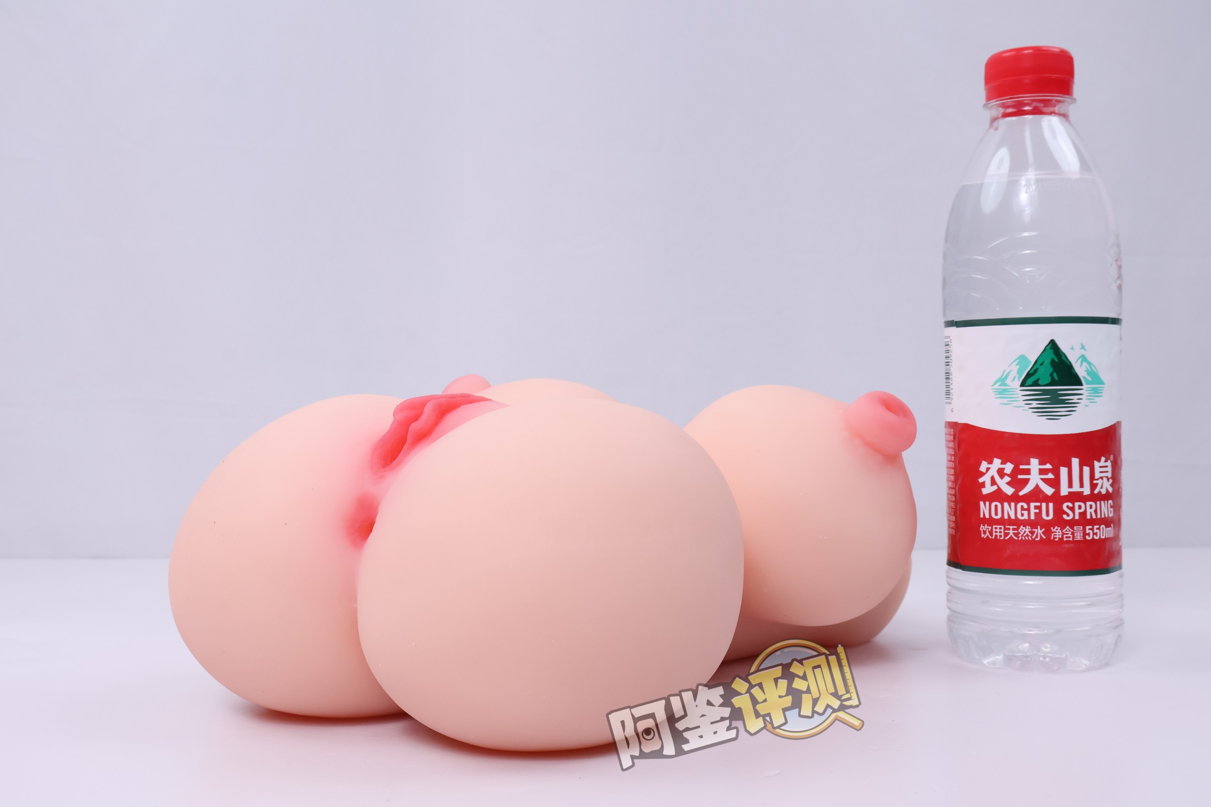 迷姬——“双穴双乳6斤”评测!躯干超扁的“照骗”造型,只有正面能看的逆天造型