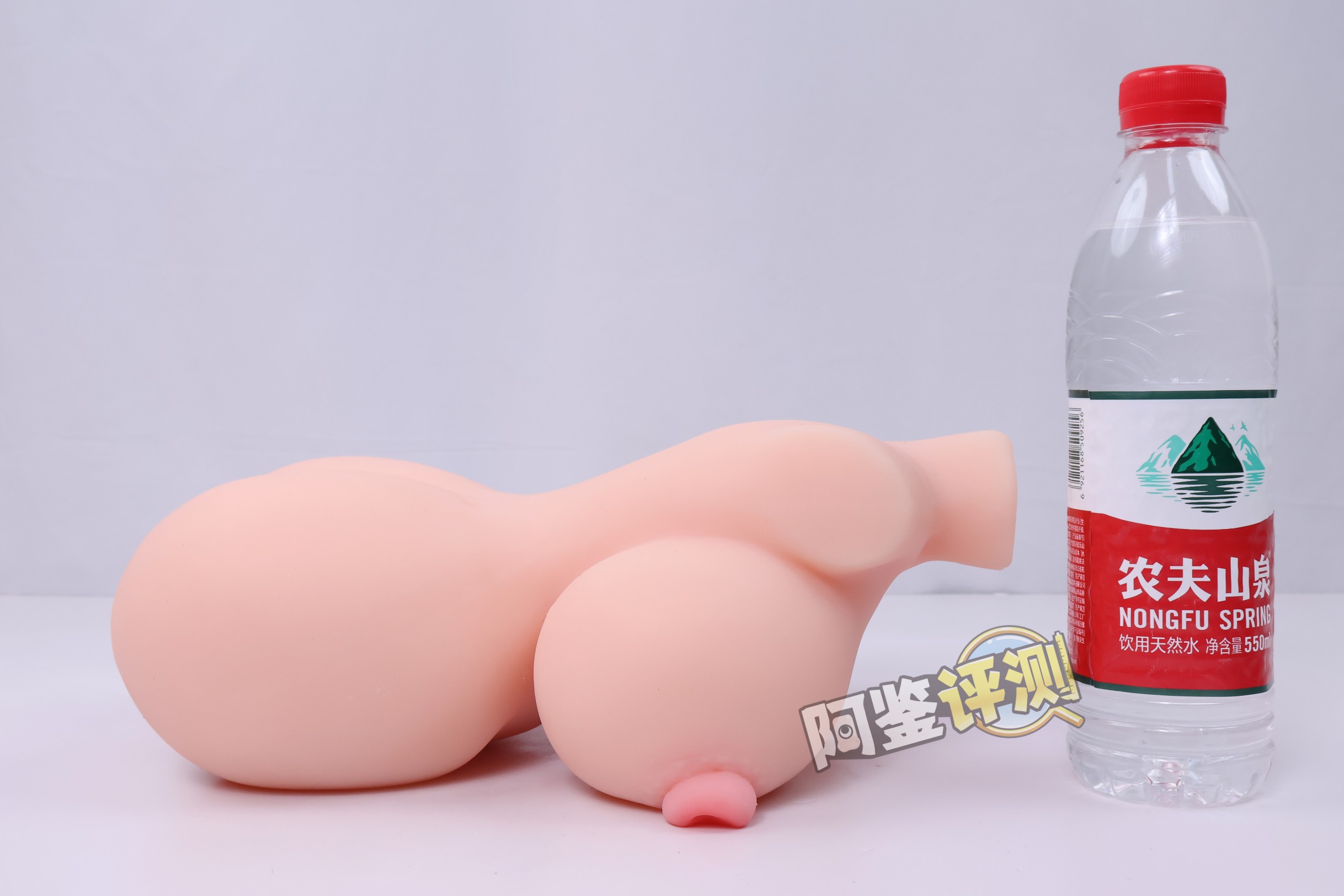 迷姬——“双穴双乳6斤”评测!躯干超扁的“照骗”造型,只有正面能看的逆天造型