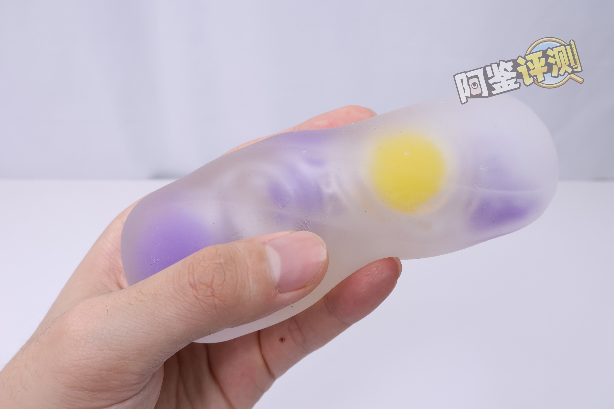 TENGA——“Bobble(魔力弹珠/疯狂方砖)”评测!高配版自慰套,需要手掌配合的“玩具型”飞机杯