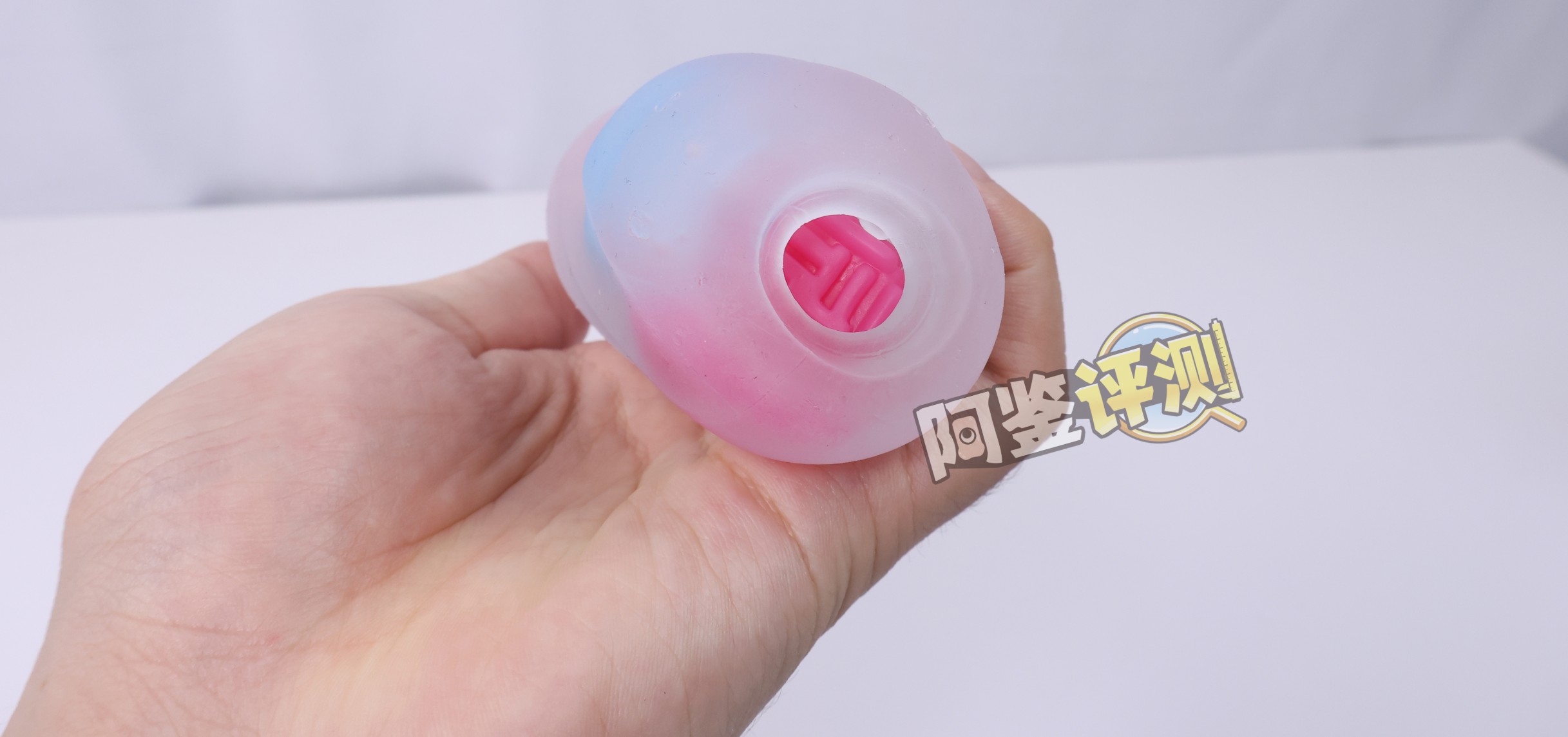 TENGA——“Bobble(魔力弹珠/疯狂方砖)”评测!高配版自慰套,需要手掌配合的“玩具型”飞机杯