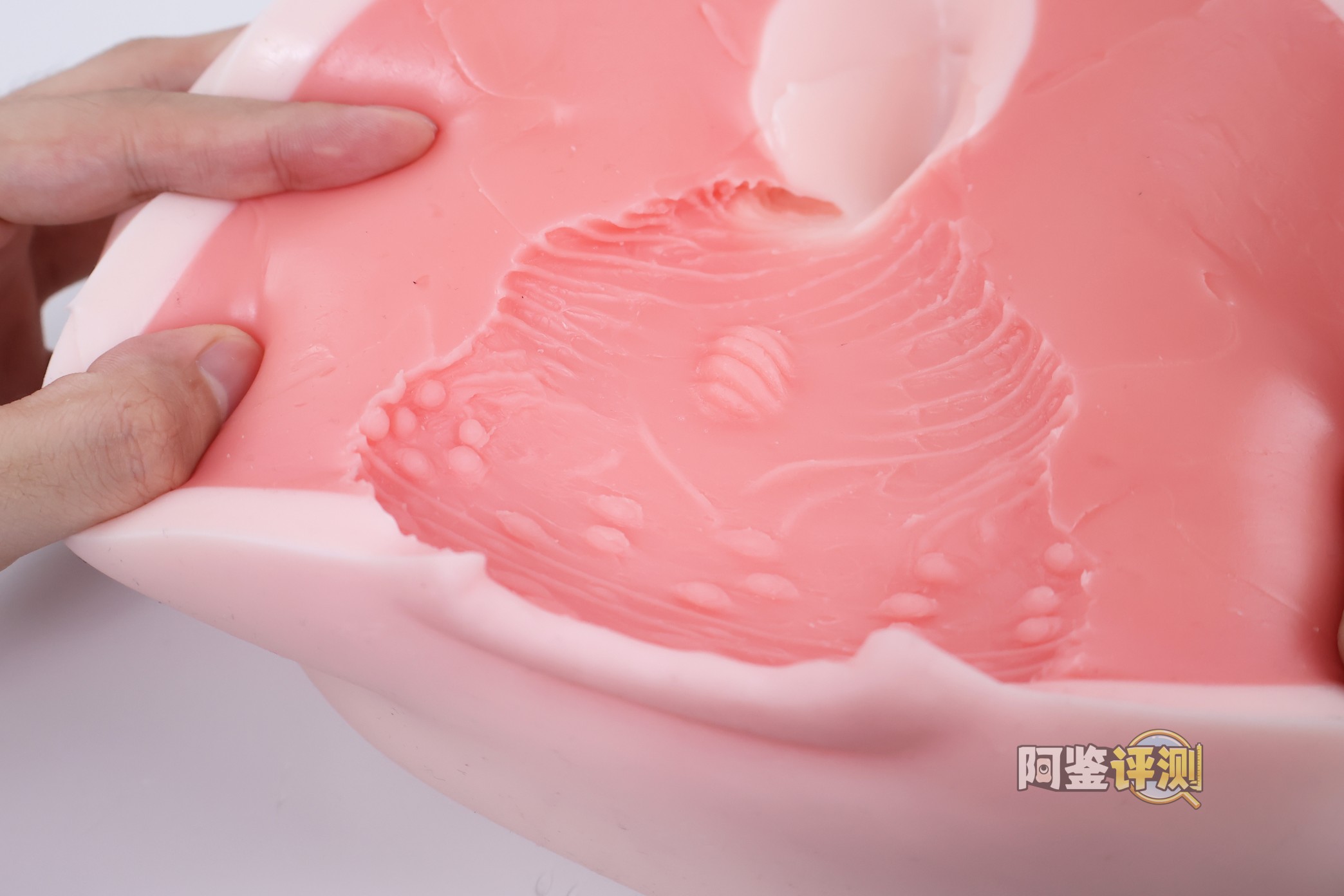 yokubou——“爆炸乳 OL”评测!无论是抚摸的手感,还是插入的使用感,都太糟糕了....