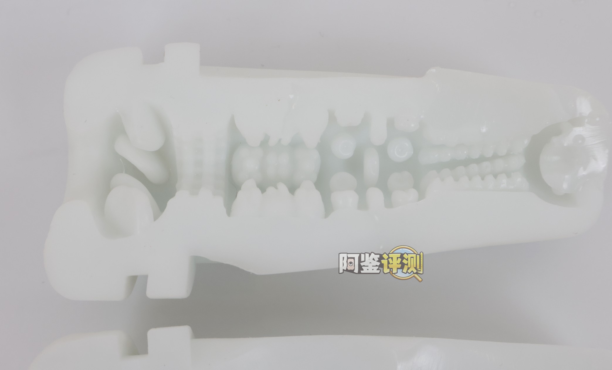 GXP——“艾萝机娘(手动款)”评测!TENGA打气筒“AERO—Cobalt Ring”的复刻版,但工艺水平还并没有达到那么好