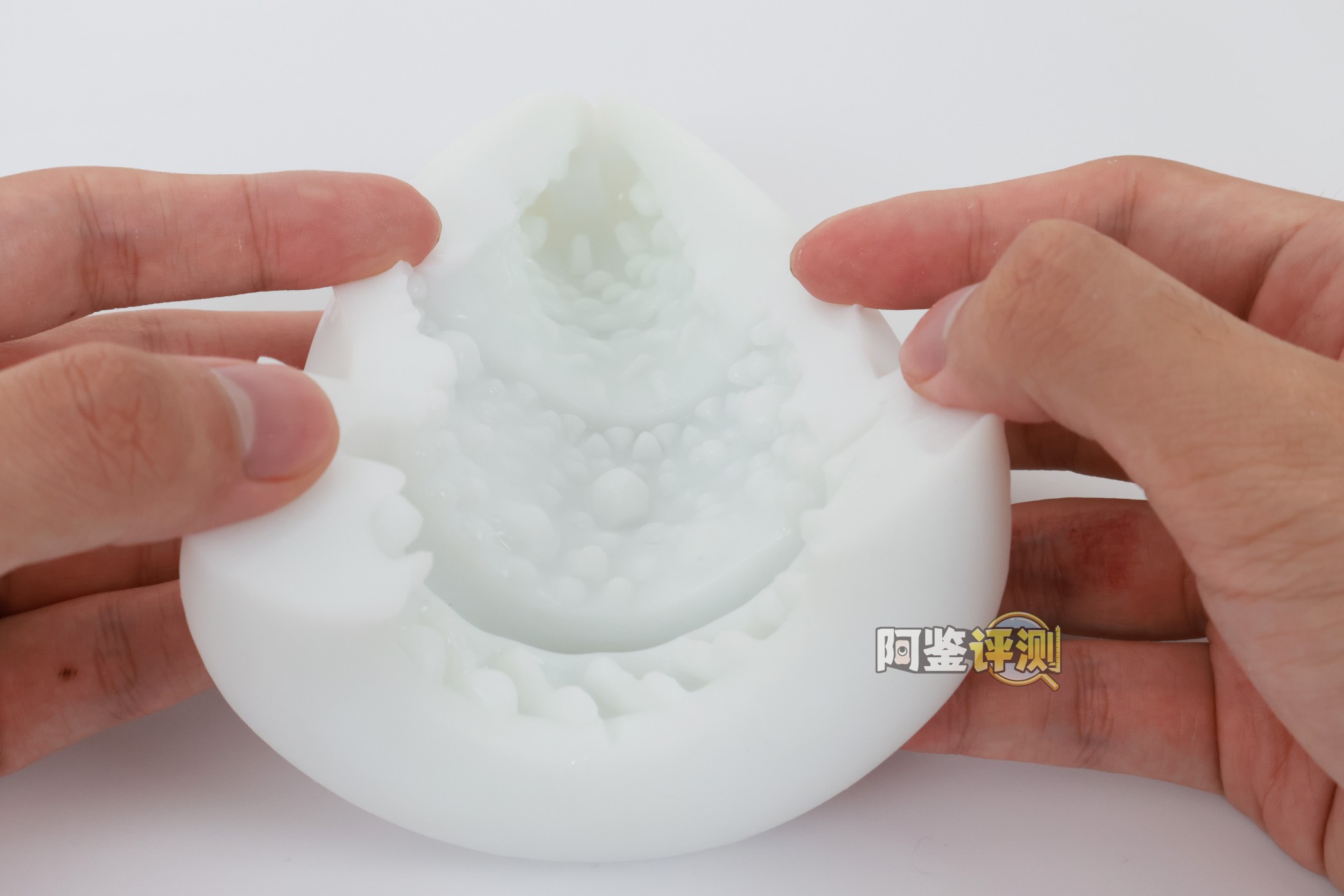 GXP——“艾萝机娘(手动款)”评测!TENGA打气筒“AERO—Cobalt Ring”的复刻版,但工艺水平还并没有达到那么好